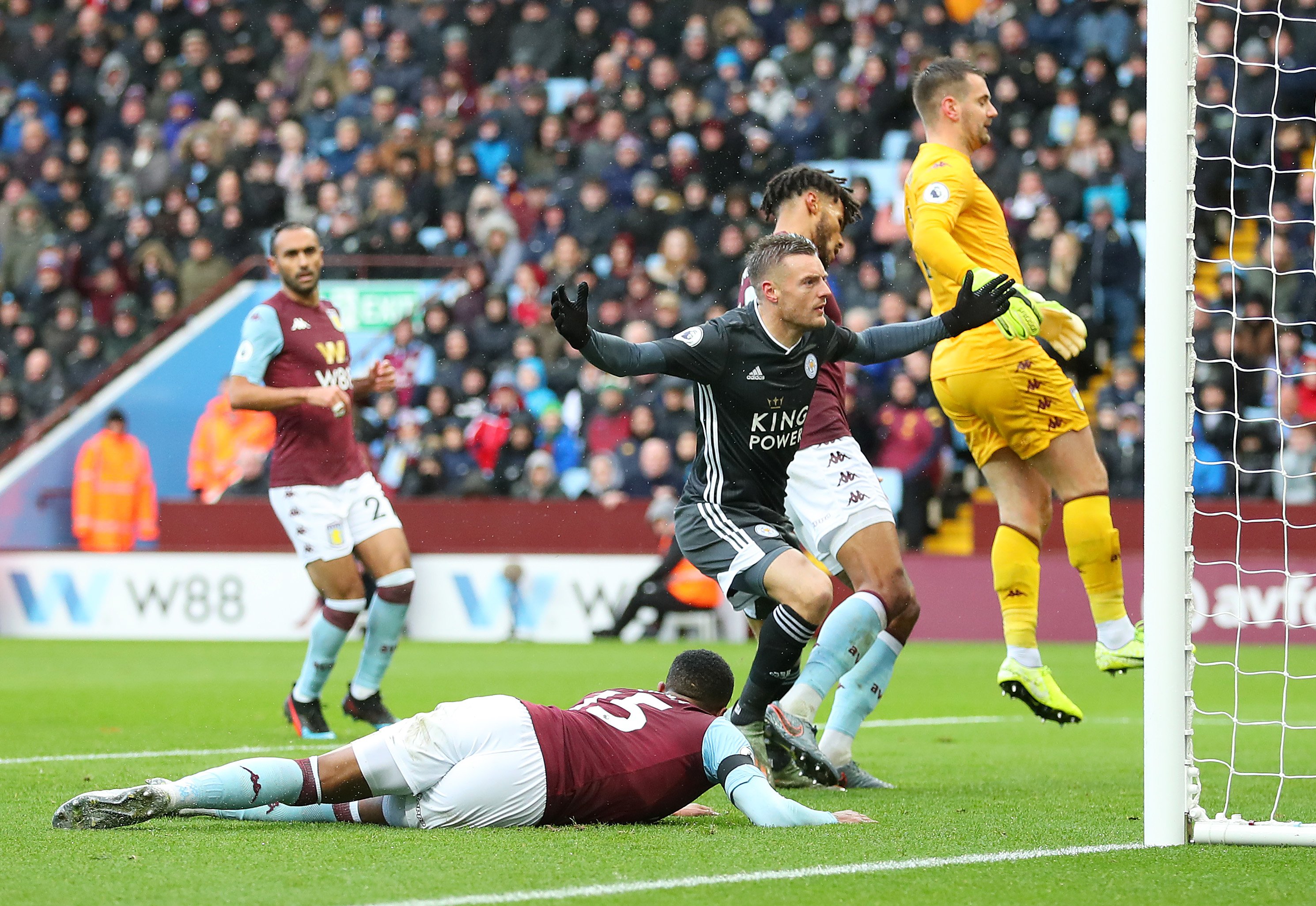 双方球队表 双方球队表